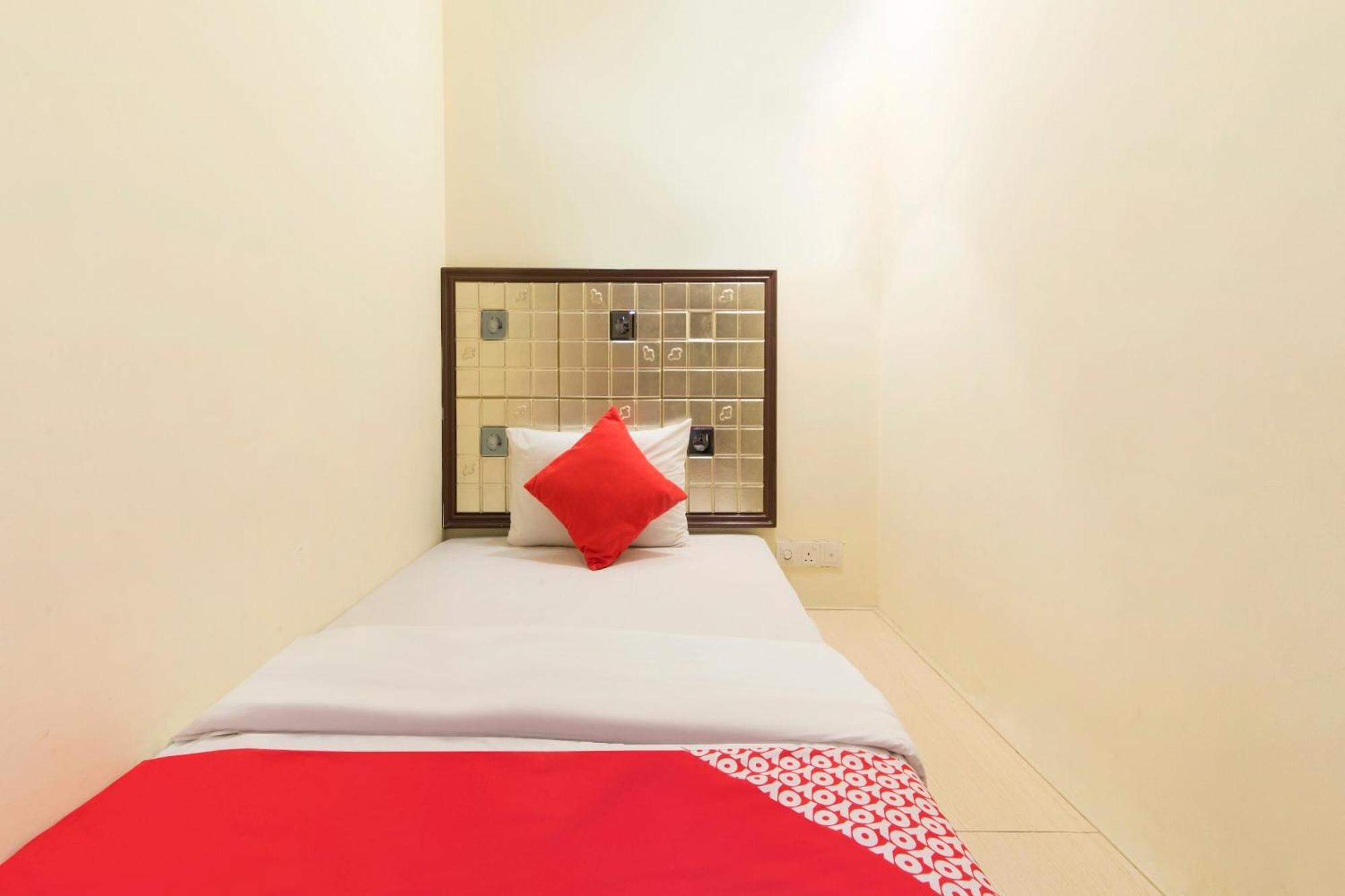 Oyo 90894 Hotel Smc I-City Шах-Алам Экстерьер фото