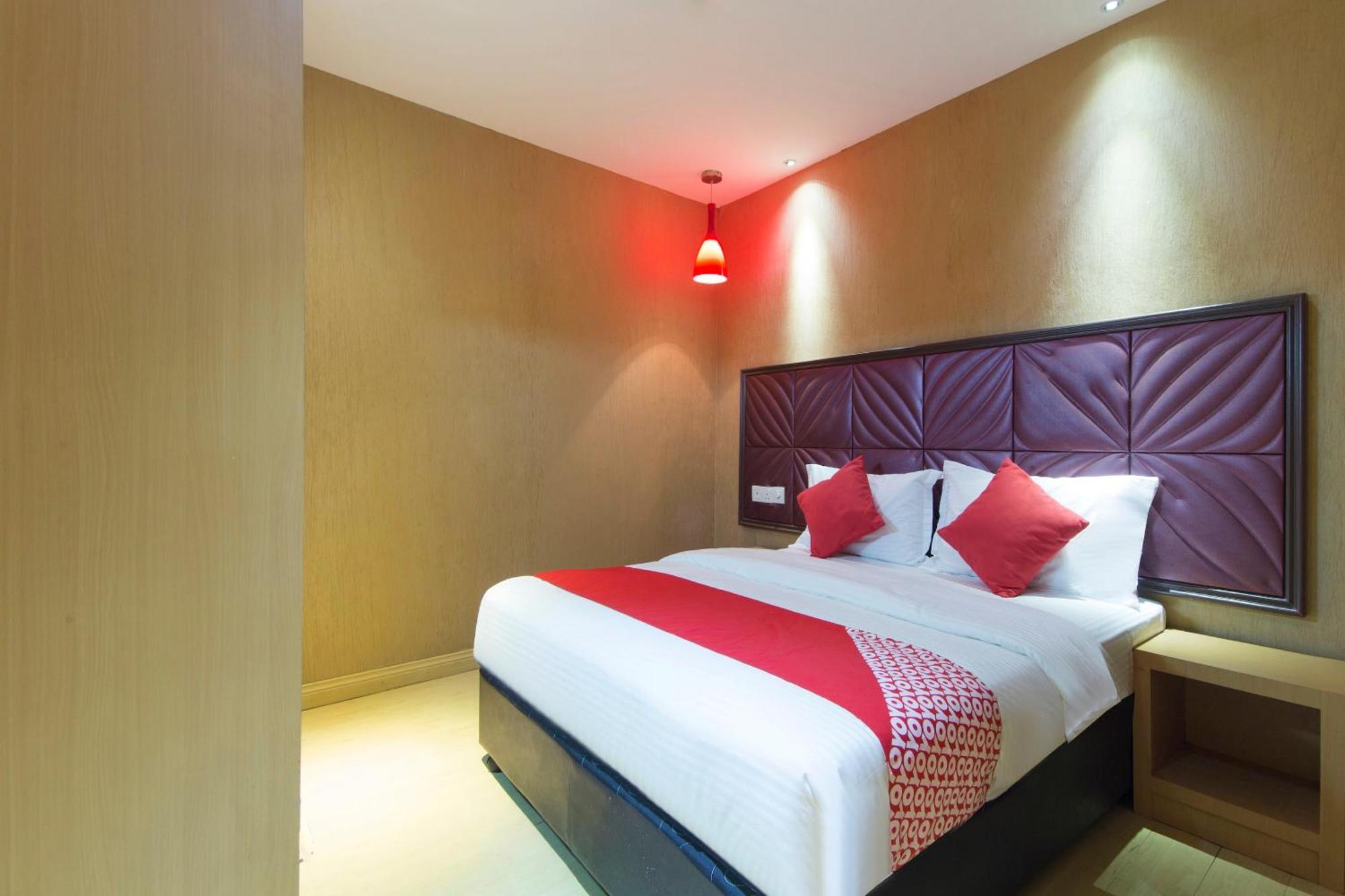 Oyo 90894 Hotel Smc I-City Шах-Алам Экстерьер фото